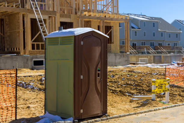 Portable Toilet Options We Offer in Fox Island, WA